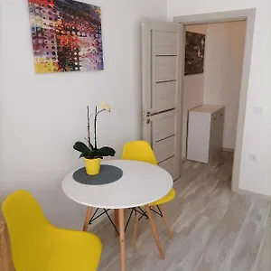 https://sunny-blue.primorskohotels.com